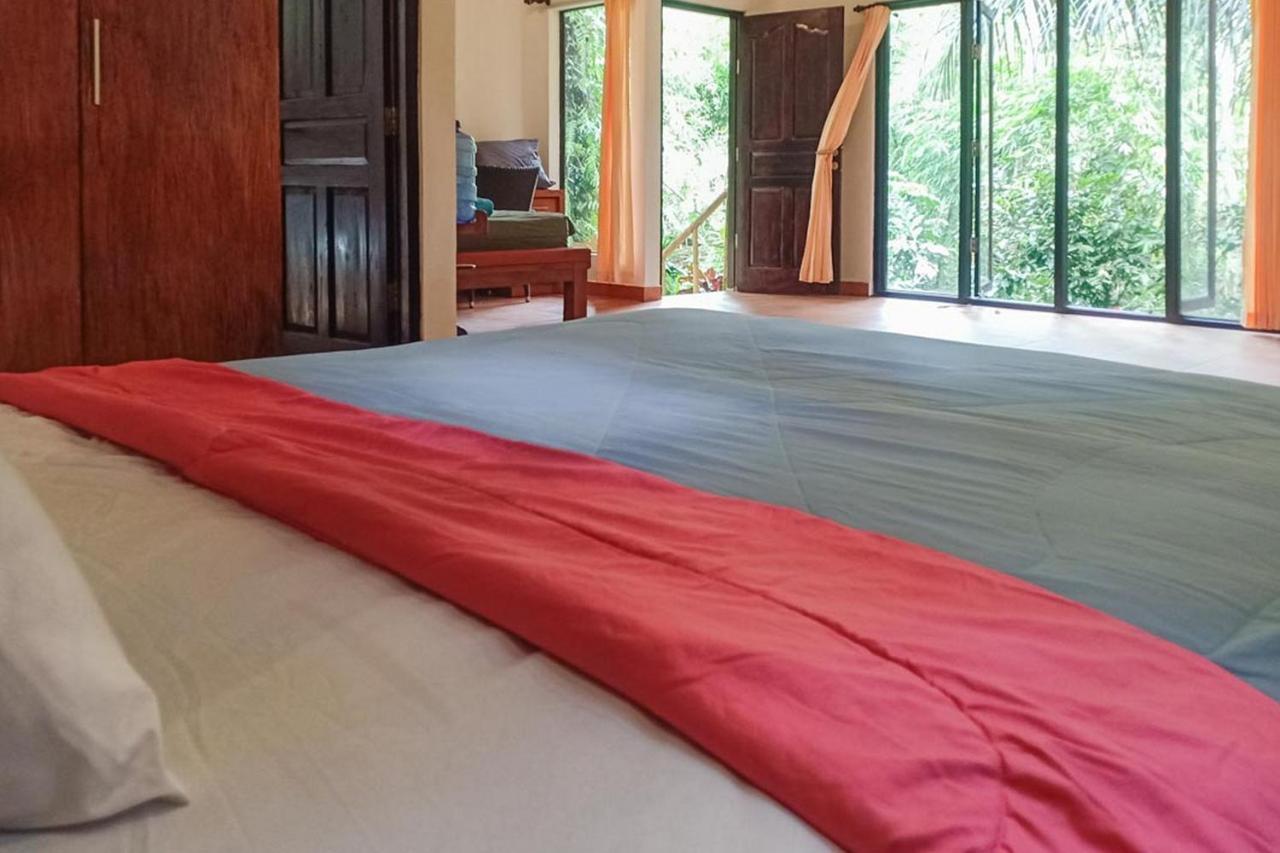 Shanti Toya Ashram Mambal Bagian luar foto