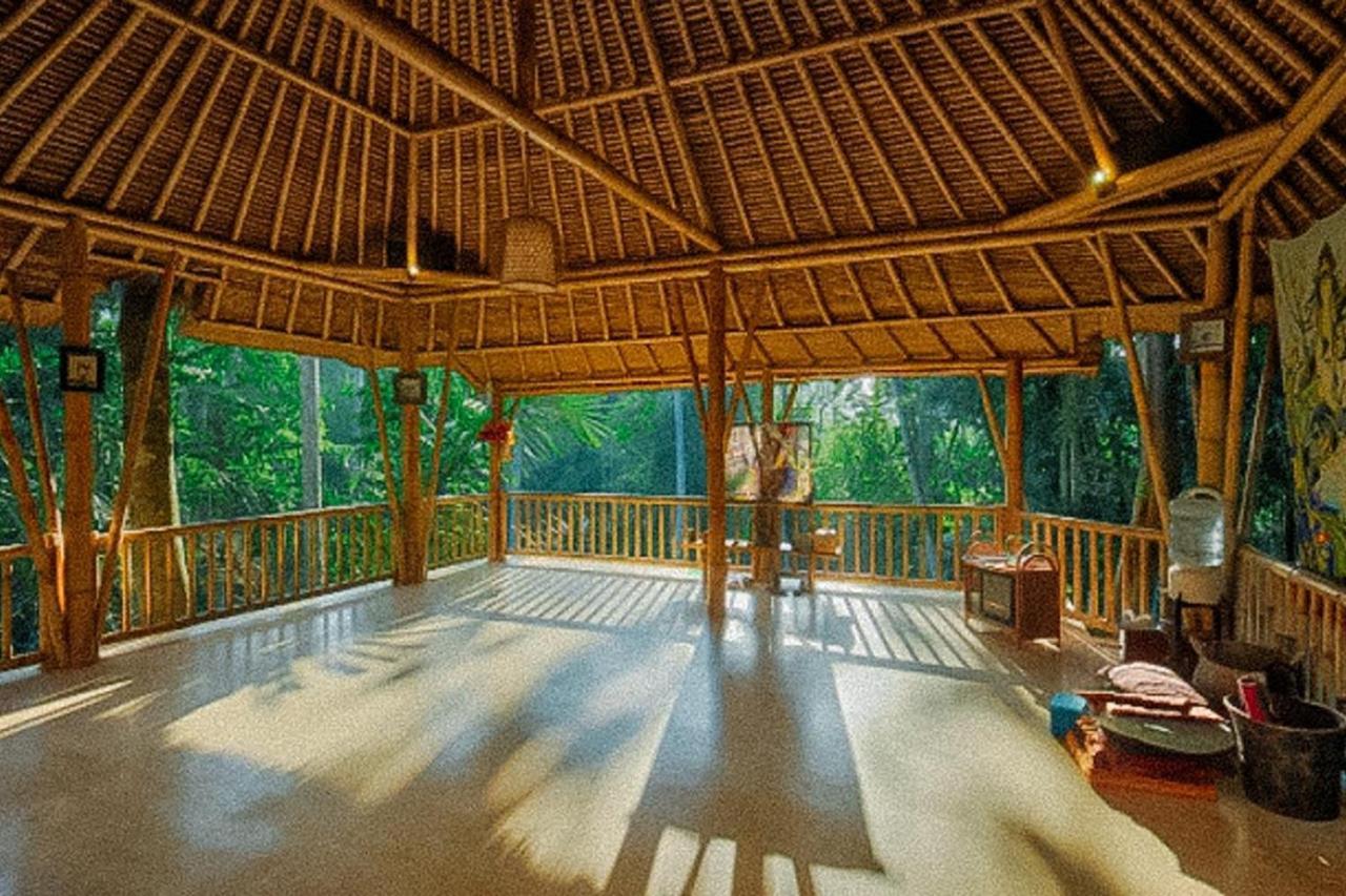 Shanti Toya Ashram Mambal Bagian luar foto