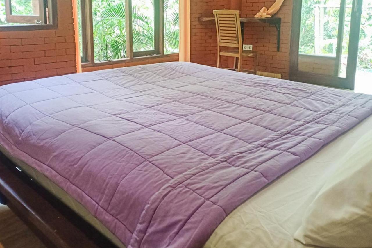Shanti Toya Ashram Mambal Bagian luar foto