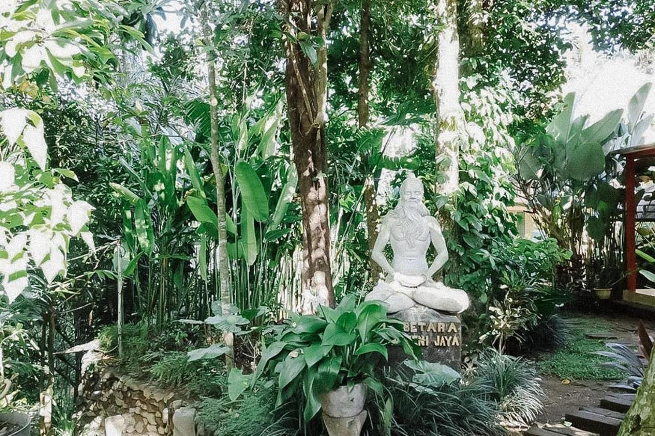 Shanti Toya Ashram Mambal Bagian luar foto